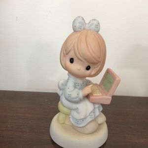 Precious moments 1999 beautiful